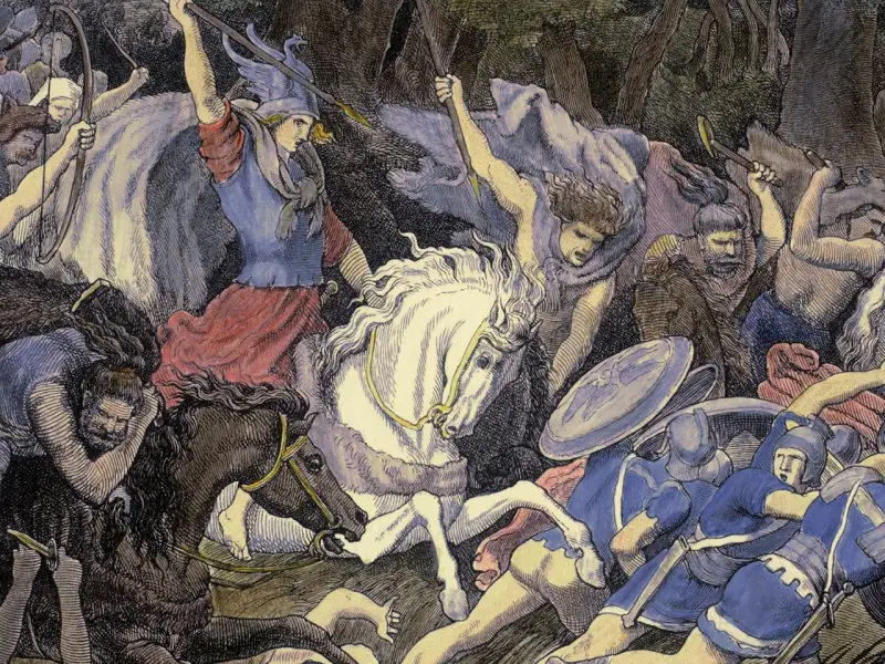 Schlacht im Teutoburger Wald: Germanen kämpfen gegen römische Legionäre. Ein Reiter mit Helm und Speer führt den Angriff an.